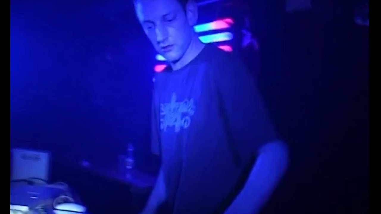 Crystal Distortion from Spiral Tribe - Live Au Batofar par Yann Richet - Décembre 2006