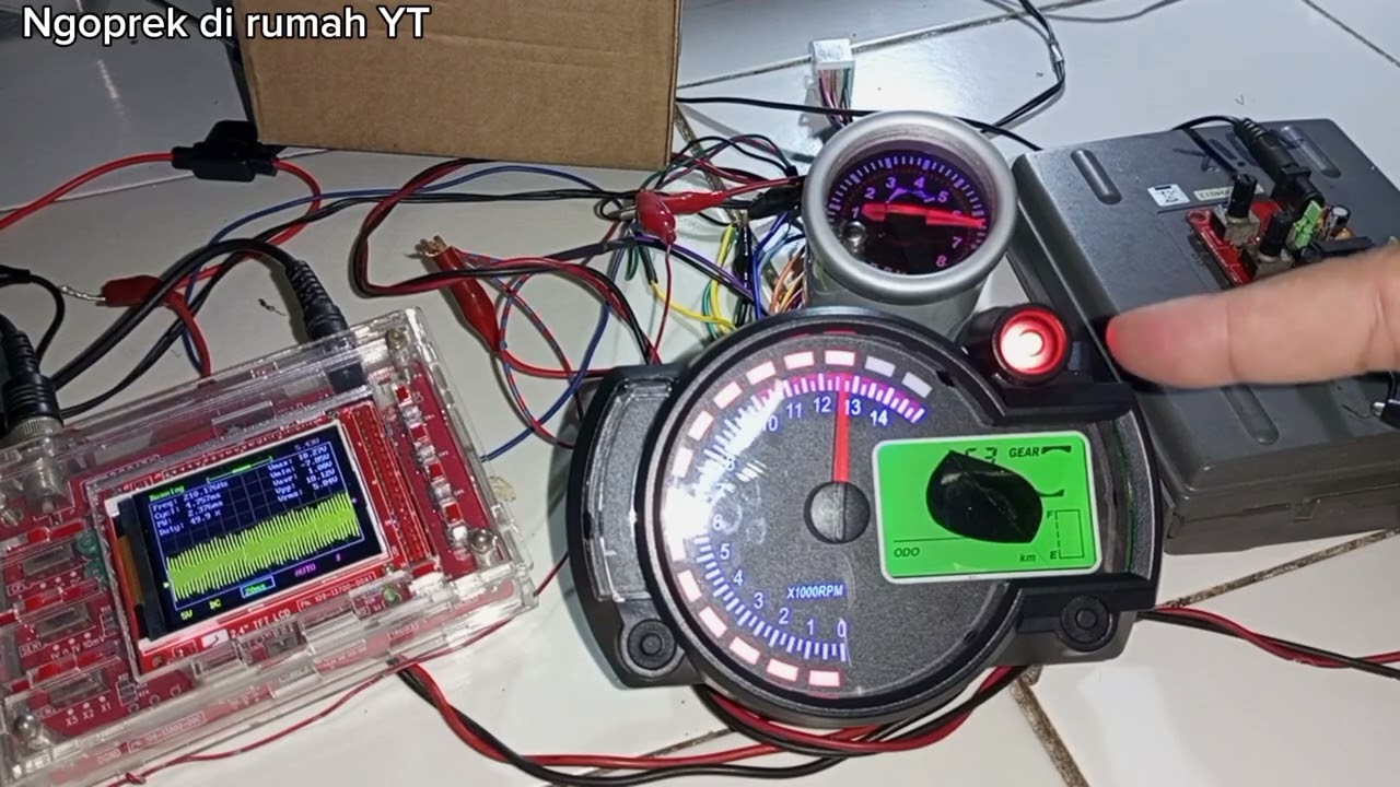 Review 20 Pin Wiring Speedometer Koso RX2N replika - test dinamika meter RPMnya.