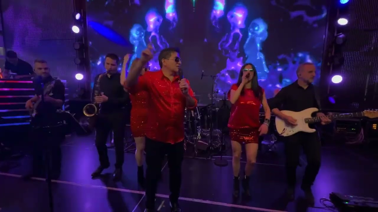 The Ultimate Event & Wedding Showband &mdash; Recorded Live at Casino de Montr&eacute;al #montrealshowband 