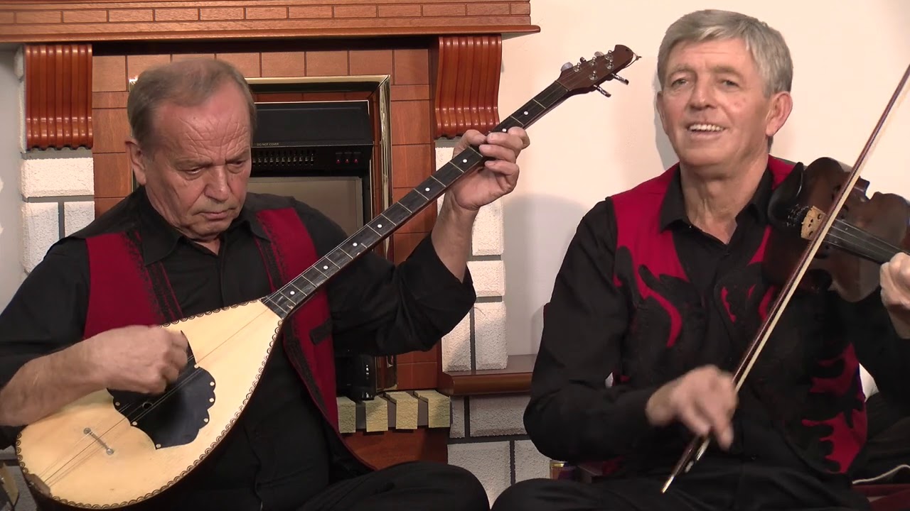 grupi BATLLAVA  -  Nëpër shtyllat e telefonit & potpuri