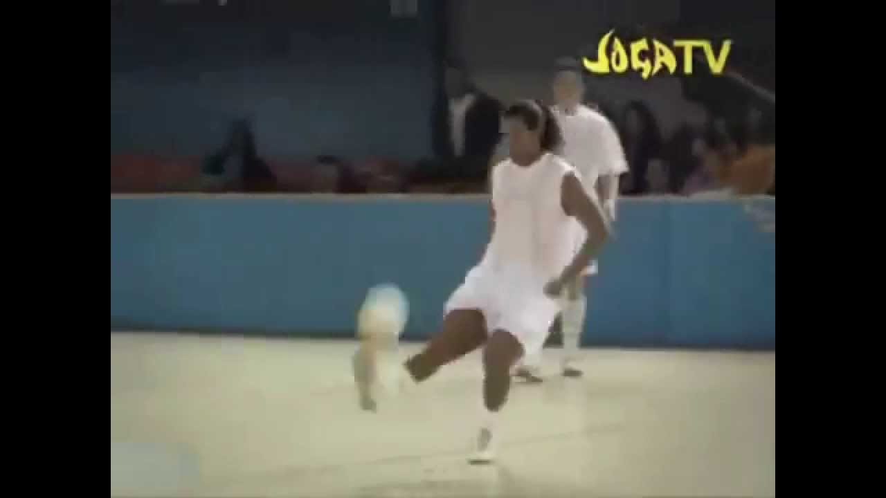 Joga Bonito Compilation   Ronaldinho fulll