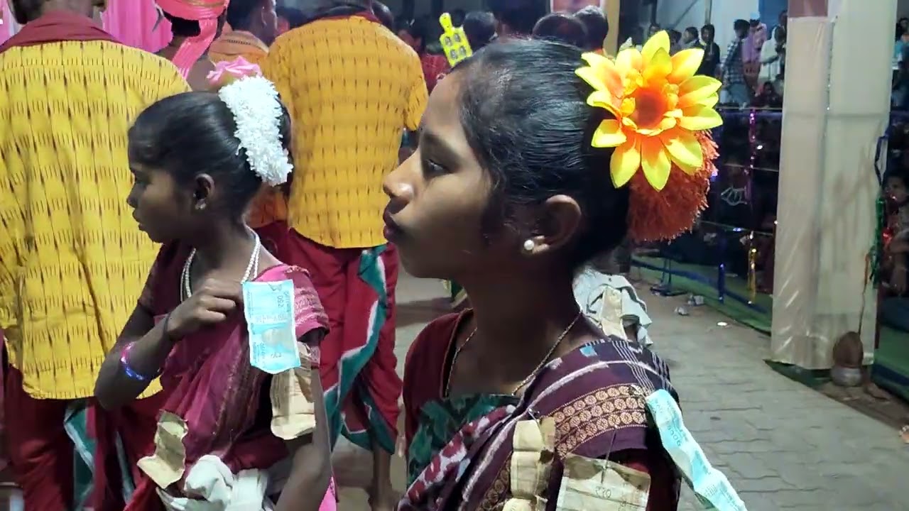 ଛିଛି ଛିରେ ନନି ଛି ସମ୍ବଲପୁରୀ ସୁରେ ଧମାକା ଲାଞ୍ଜୀ ତଲପଡା ଝିଅ କିର୍ତ୍ତନ ଦଳ 🌷 ଗୁରୁ ଉଦ୍ଧବ କାଣ୍ଡ 