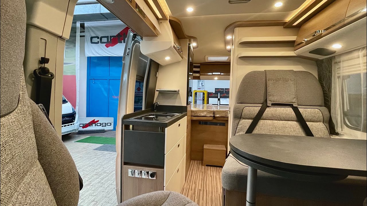 MALIBU VAN CHARMING GT SKYVIEW 600 DB con CAMBIO AUTOMATICO - Caravan Schiavolin