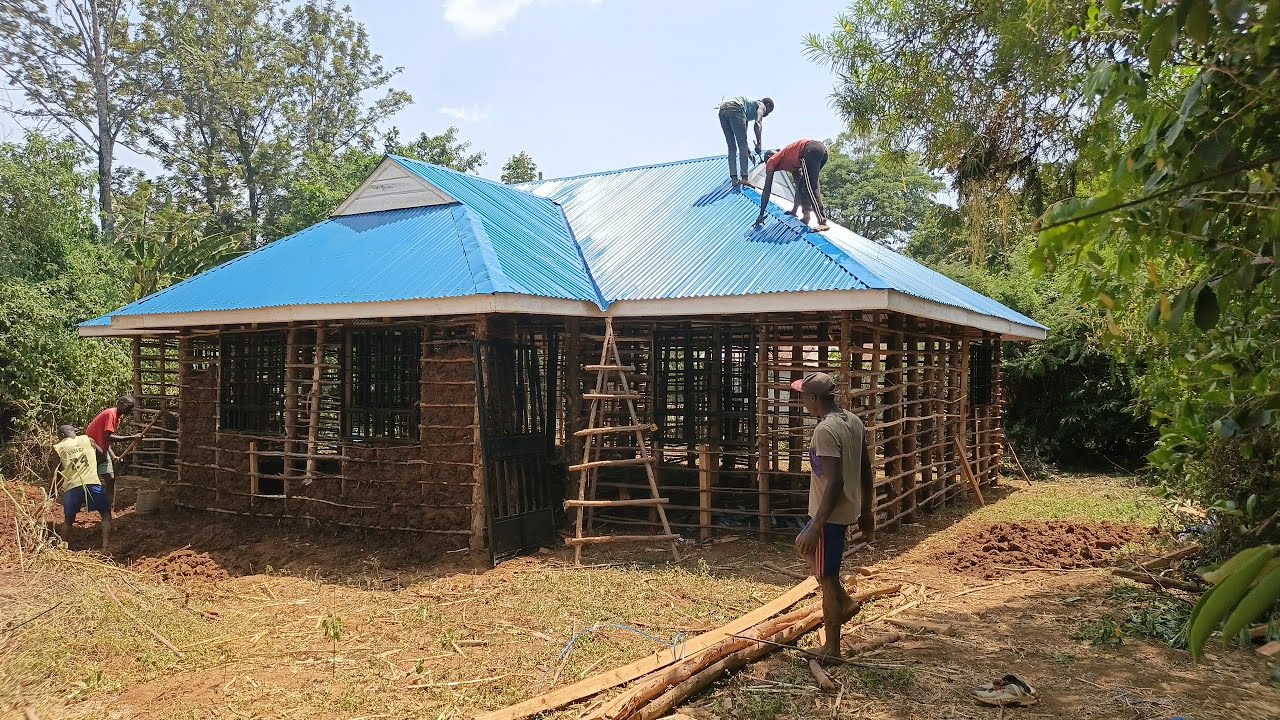 OUR THREE BEDROOM SEMI PERMANENT HOUSE IN NAMBALE BUSIA PHASE ONE IS DONE🔥🔥🔥🔥