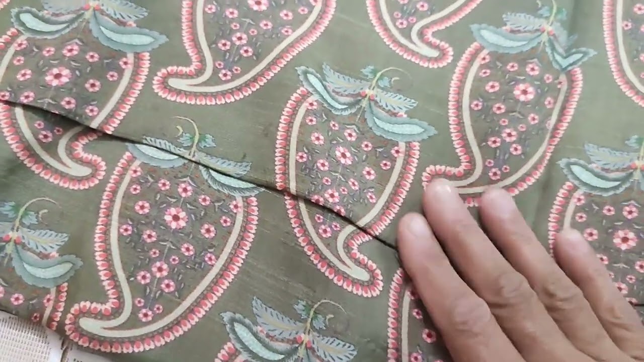 ਅੰਤ ਪਿਆਰੇ ਸੂਟ ਗਰਮੀਆਂ ਵਿੱਚ ਪਾਉਣ ਲਈ।। very beautiful suits by label Pehrawa on Instagram 