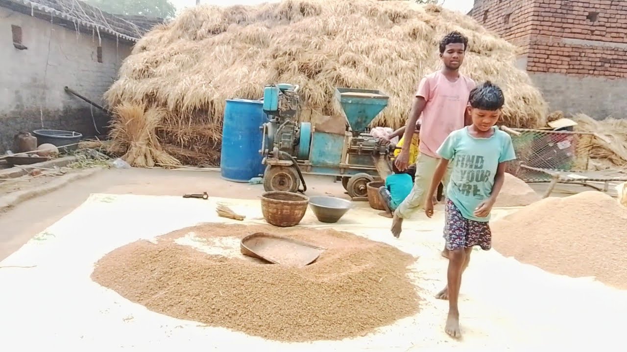 Aaj to machine pe hi din Nikal gaya 😟