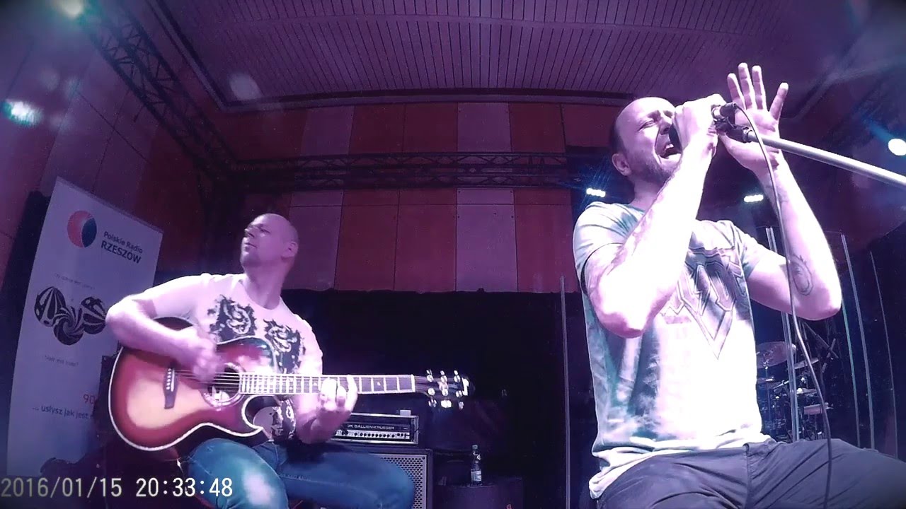 Tomasz Andrzejewski in Radio Rzesz&oacute;w - Łatwopalni (Maryla Rodowicz cover)