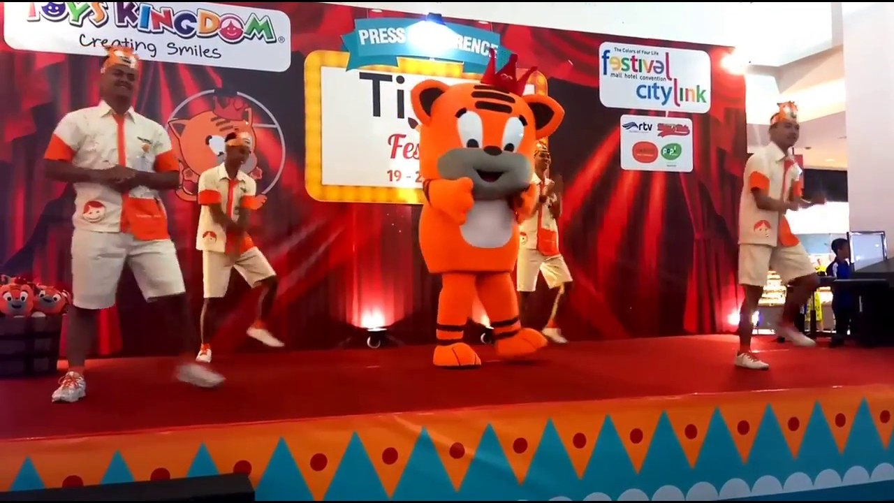 Keseruan Press Confrence Toys Kingdom Tiggi Fest 2018 di Festival Citylink Bandung