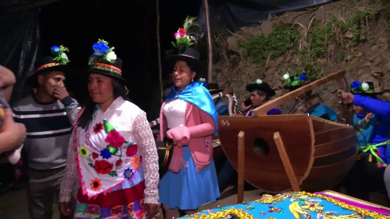 🌷 MERY CERÓN DE OCOPA - CARHUANCA / toril con arpa y violín