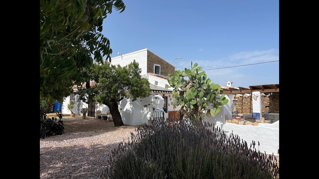 Country house in Sorbas . Almeria . 210000euros