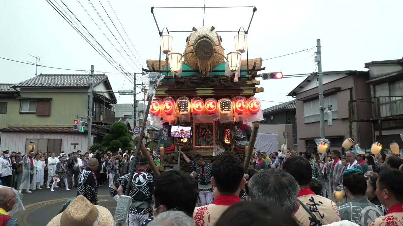 本宿祭禮初日番組　大和商会前　のの字廻し（令和六年 佐原の大祭）