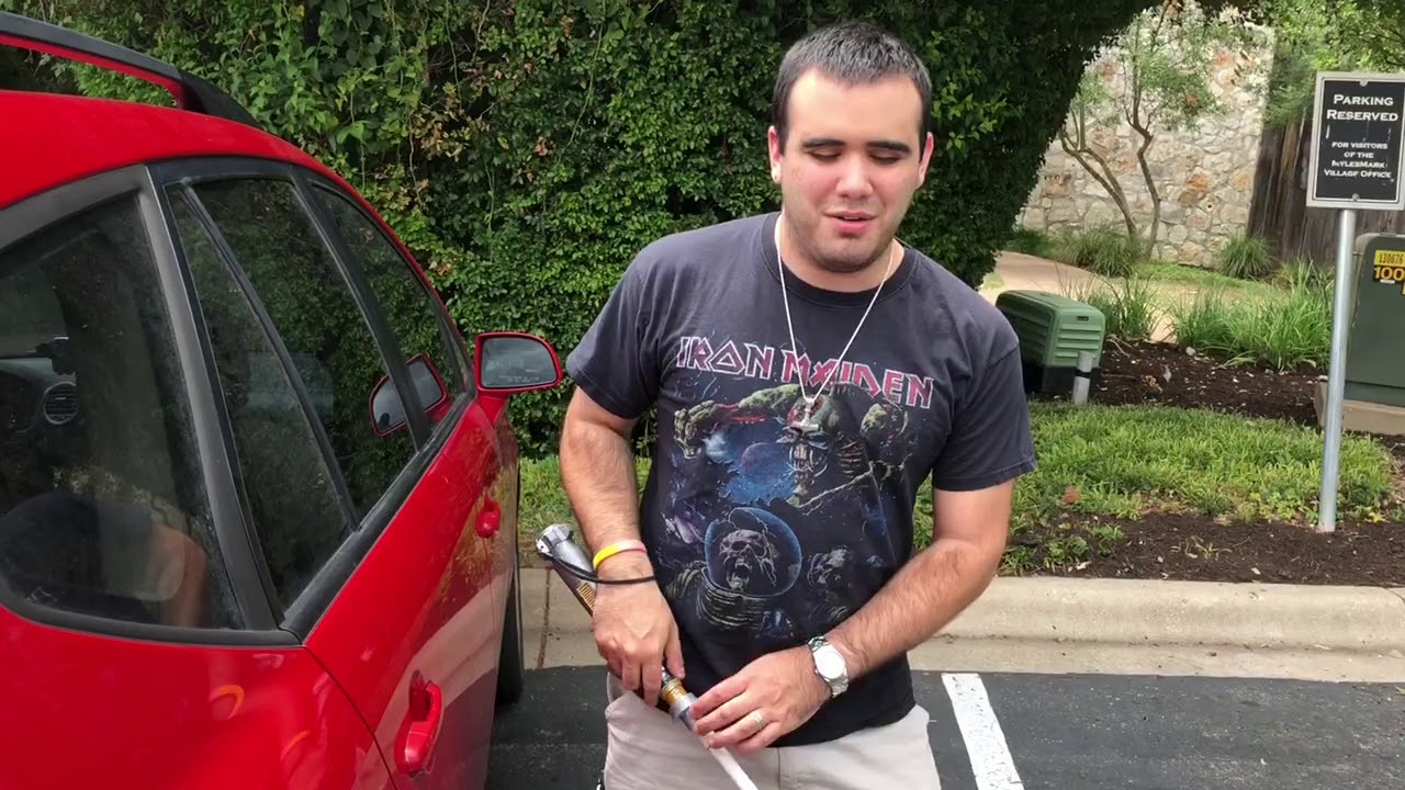 Walking with Senshi - How A Blind Man Gets to Work