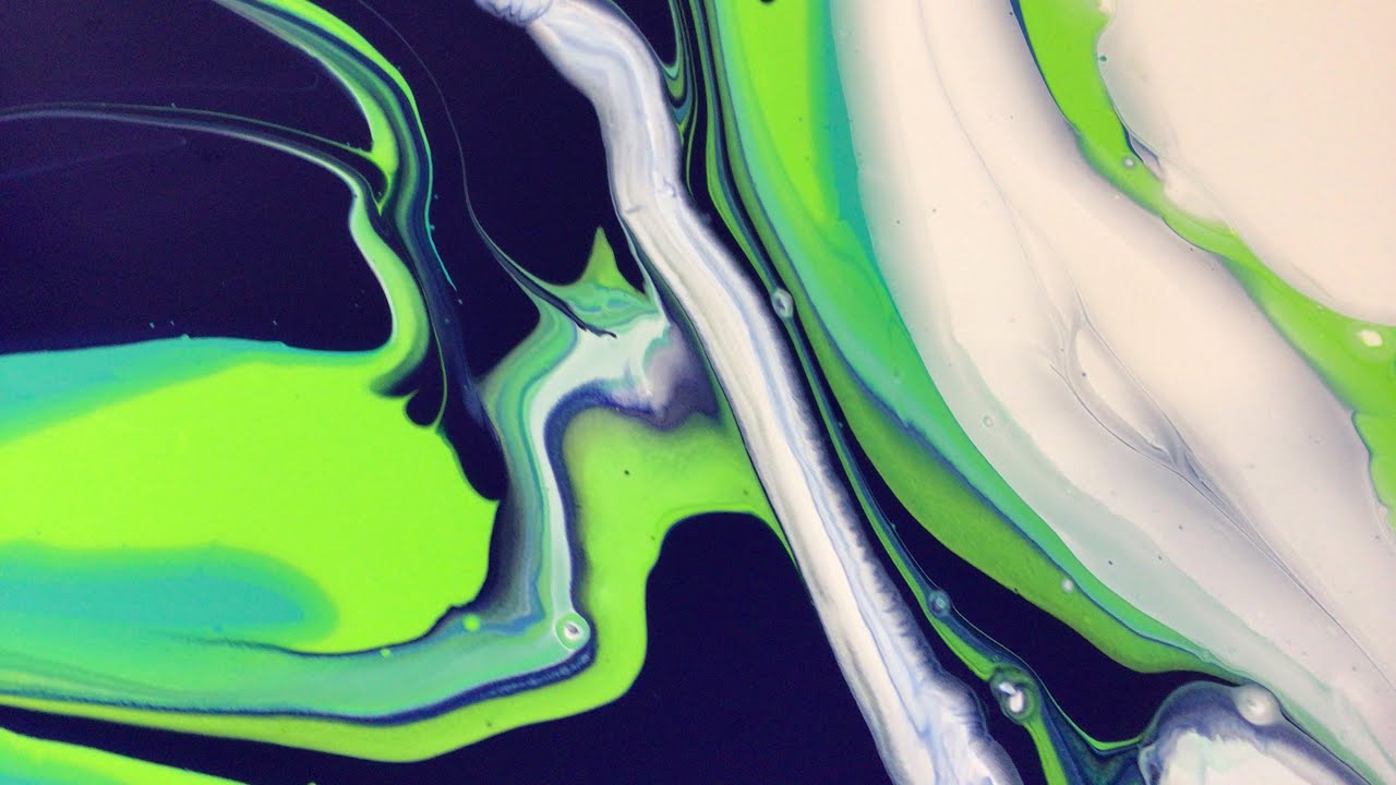 Paint pour with Seahawks colors! Demonstration on pouring and tilting paint! 