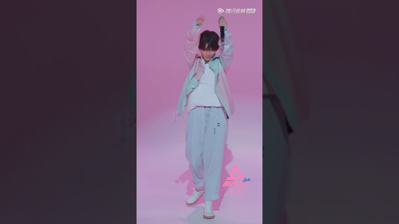 《明日之子第三季》第二次小考直拍：叶禹含《爱上未来的你》