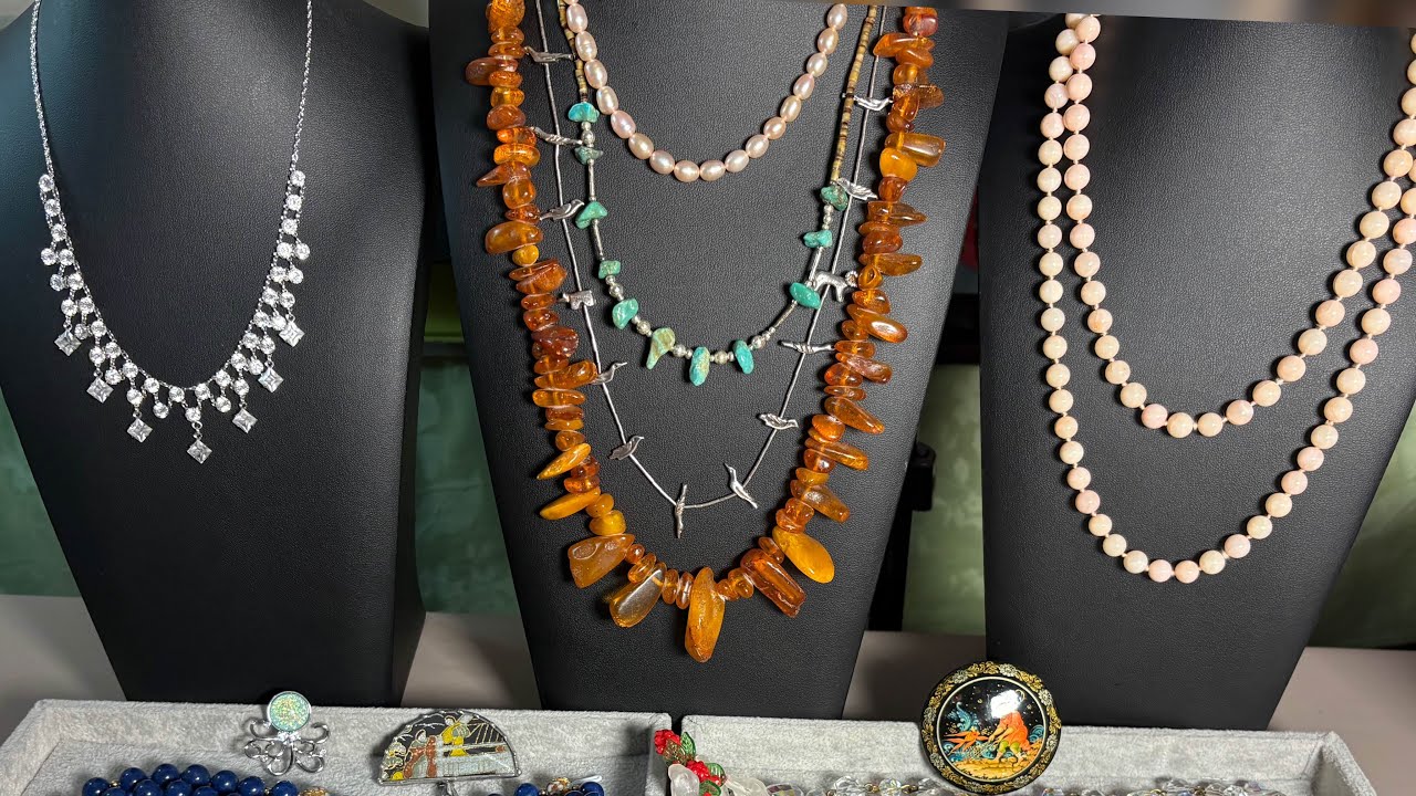 Lots of Beautiful Jewelry from 1 Antique Mall #amber #angelskincoral #artdeco #vintagecostume