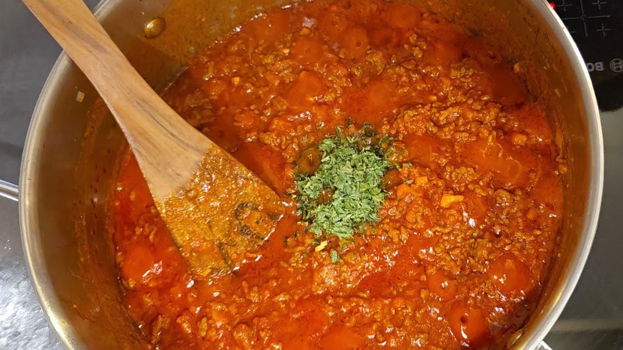 Spaghetti Bolognese für 12 Personen