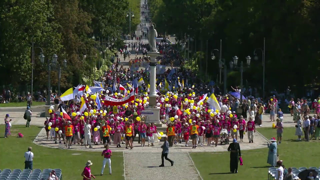 Wejście Pielgrzymek Zamojskiej, Lubelskiej, Łowickiej na Jasną Górę, 10:30 14.08.2025