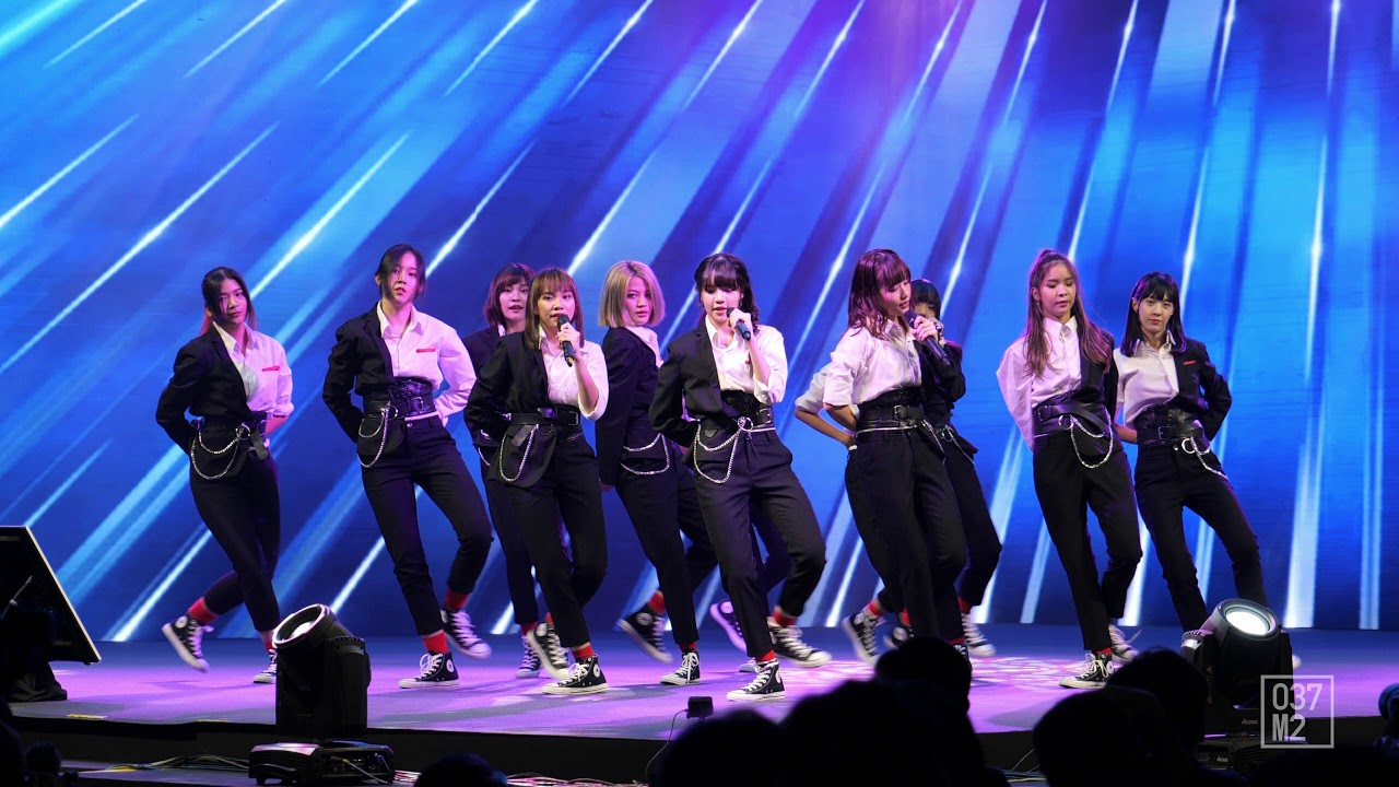 191030 FEVER - Underground @ Digital Thailand Big Bang 2019, Bitec [Fancam 4K 60p]