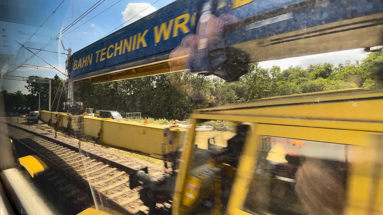 Pomorska Kolej Metropolitalna ciężkie maszyny na linii SM42-044 Żuraw Kolejowy Gottwald GS 150.14 TR