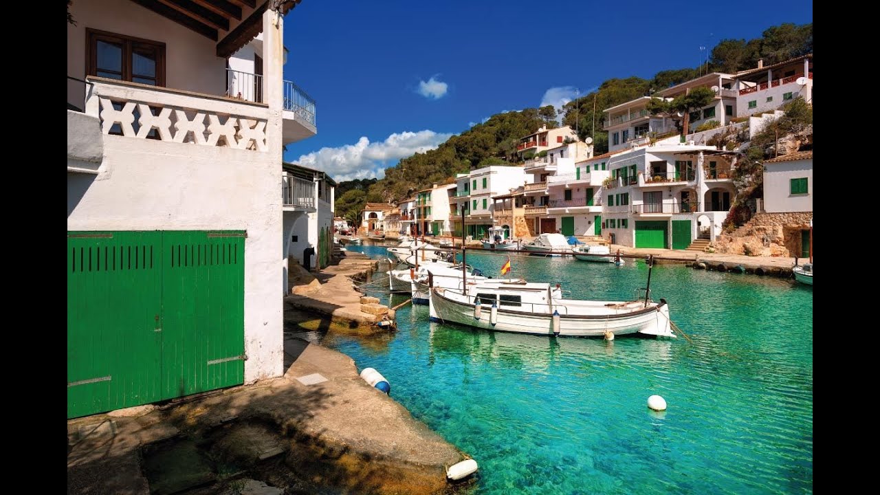 MAJORQUE, les ports de PORTOCOLOM, PORTOPETRO, CALA FIGUERA et les Salines d'Es TRENC