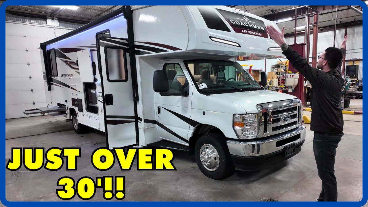 Perfect Motorhome to Work In! 2025 Coachmen Leprechaun 319MB