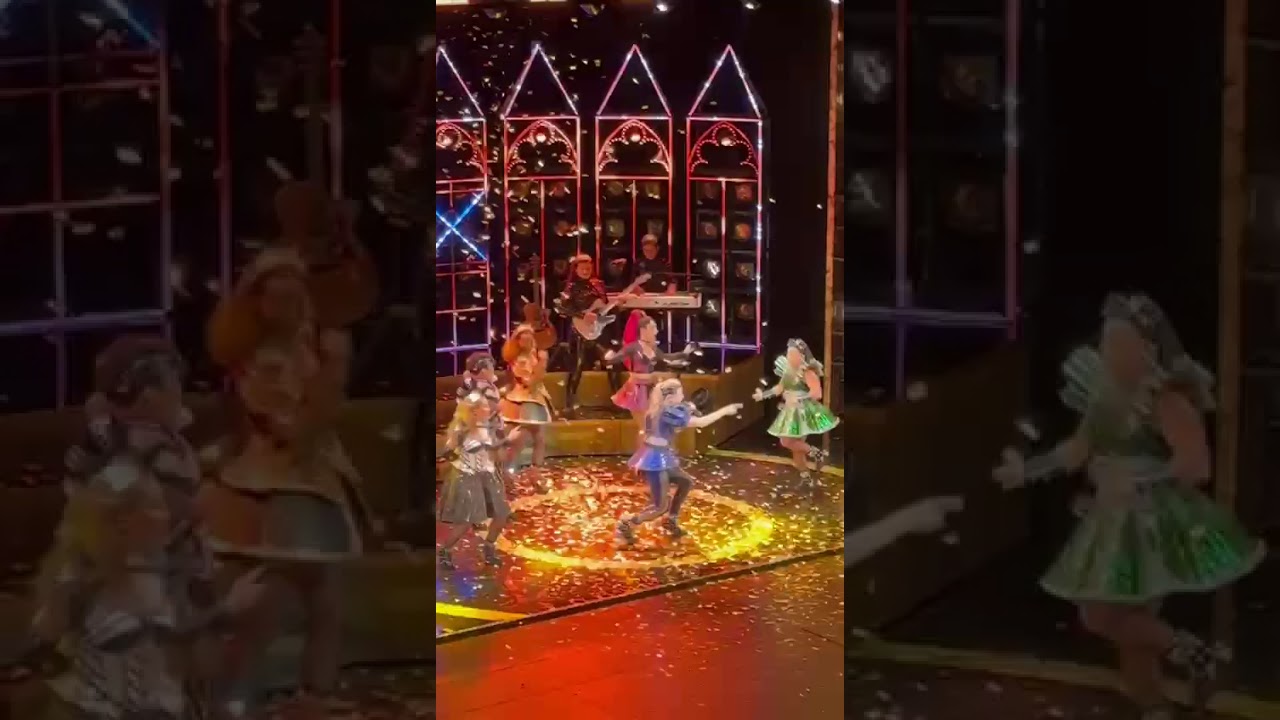 Tour Megasix Friday January 2nd 2026 Evening 👑💜 Eve Parr