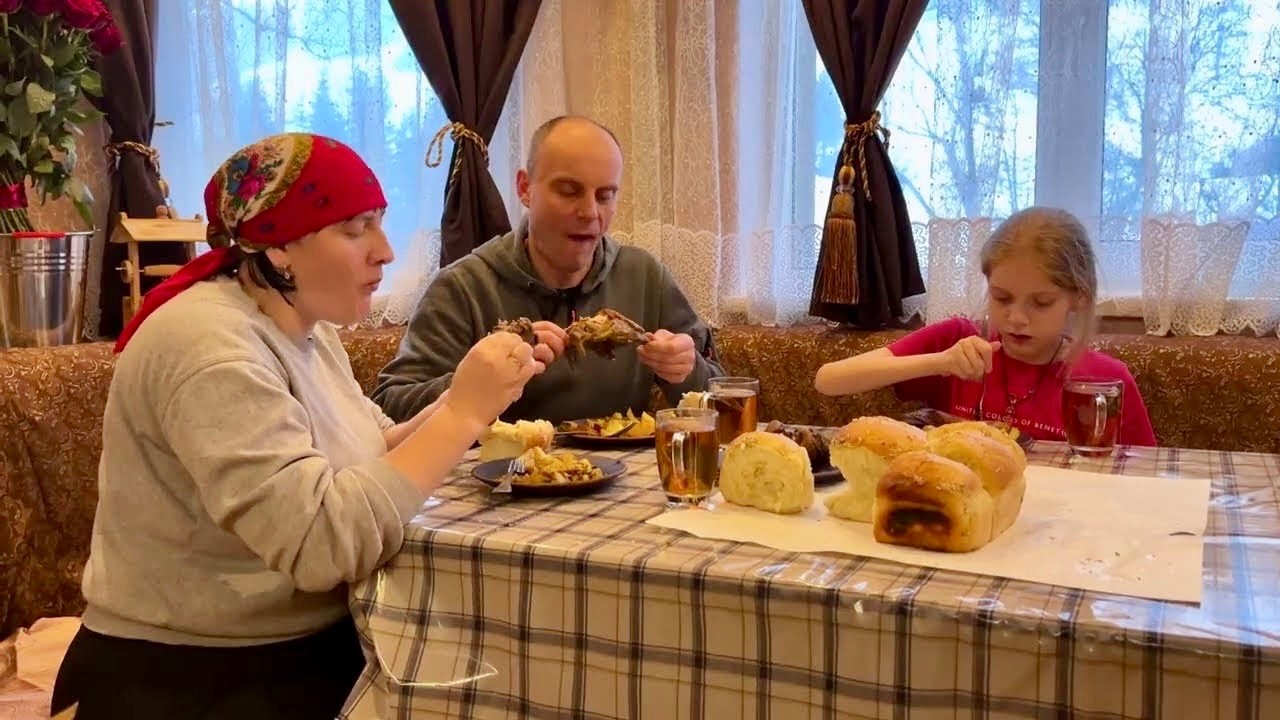 Peaceful Mountain Life🏔️| Ukrainian Carpathian Village Family, Simple Living & Homemade Food