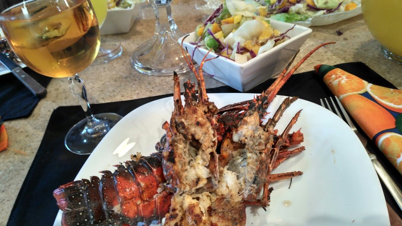 Langosta al mojo de ajo
