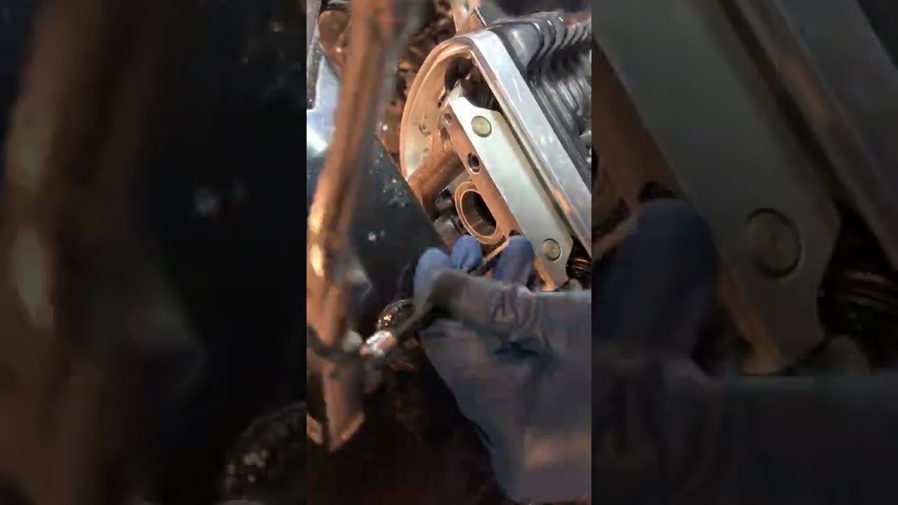 Gilroy Indian PP100 Lower Rocker Box Base & Rocker Arm Assembly Install.