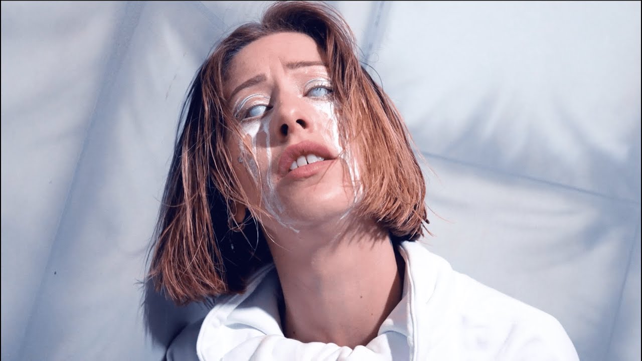 DREAMYY - Folie (Clip Officiel)