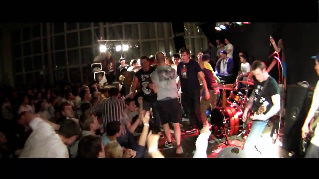 COLD WORLD - JUSTICE - DIRTY MONEY - GERMANY 09
