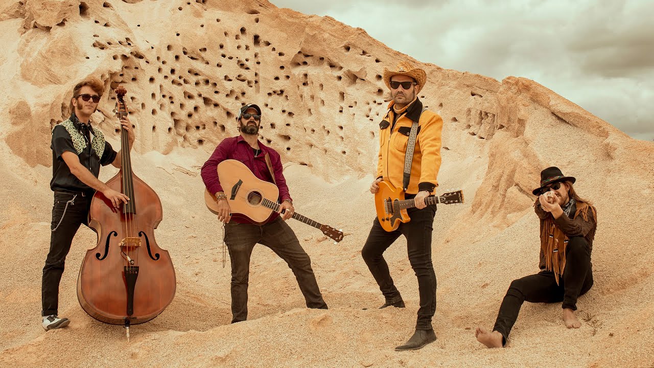 Alacrán Fajardo & The Quarantines - Movin´ On (Hank Snow cover)