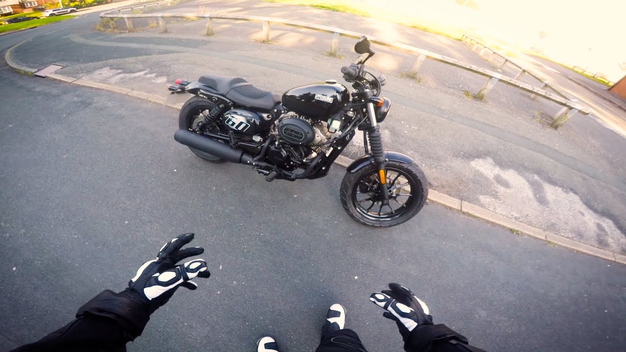 Are the Cheaper 125cc Motorbikes Still Worth it?! - Hyosung Aquila Test Ride/Review