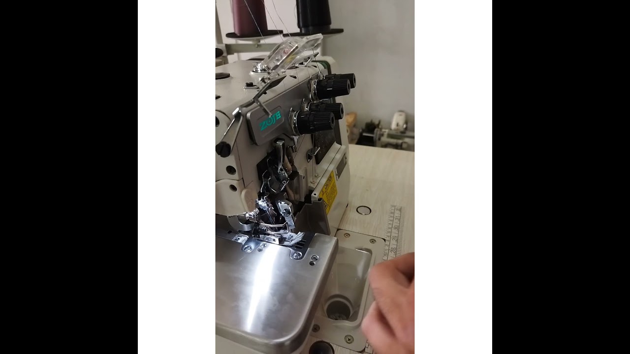 Máquina De Costura Interlock Eletrônica Zoje