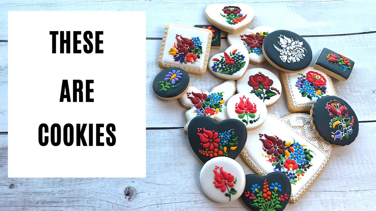 Cookie art with Hungarian embroidery icing
