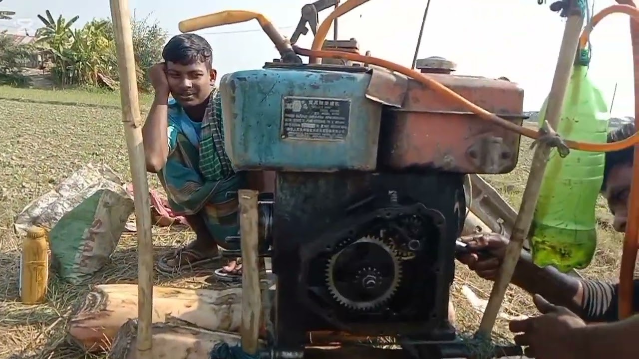 হঠাৎ আমাদের মেশিনটা নষ্ট হয়ে গেলো।