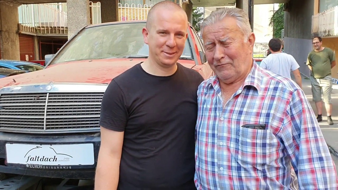 Pukovnik SOKO u srcu Banjaluke ispraća svoj MERCEDES