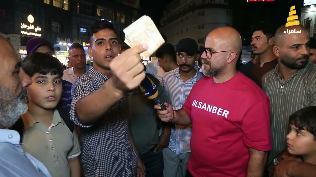 مواطن يجهش بالبكاء: لدي 4 شهداء من عائلة واحدة والحكومة لم تعطني أي حقوق!!