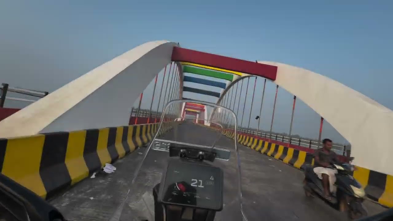 പെരുമ്പലം പാലം | Kerala's Biggest Bridge | പാലവും ദീപ്പും