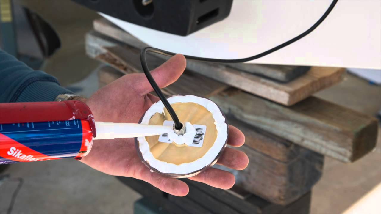 Pose d'éclairage sous-marin Bluefin Led