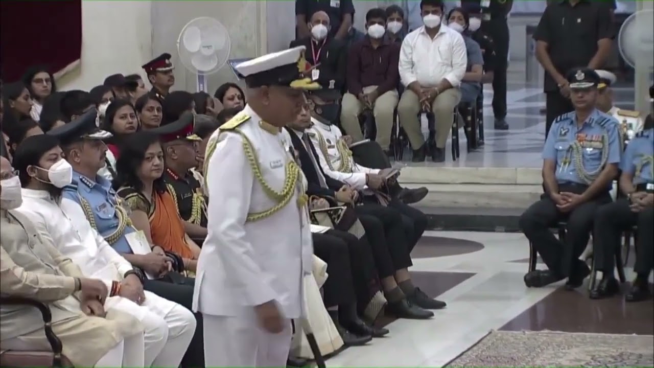 President Kovind presents Param Vishisht Seva Medal to Vice Admiral Ajendra Bahadur Singh