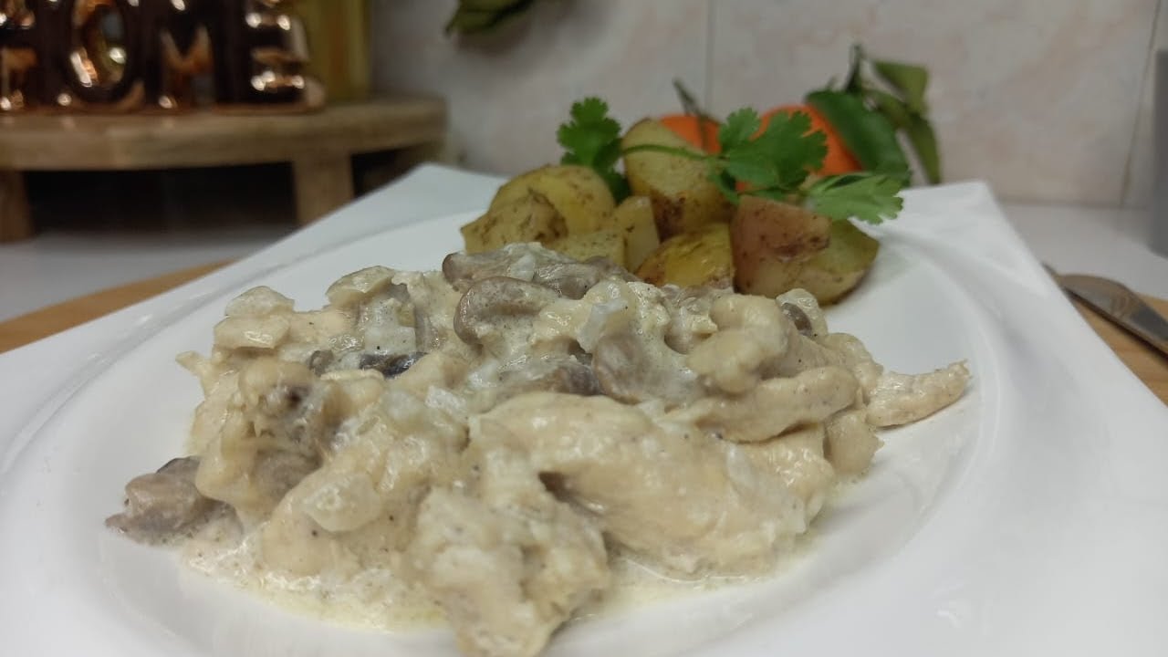 إيمنسي الدجاج émincés de poulet 