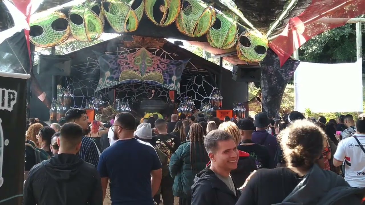 Mundo de Oz 2023 - Rose Well (Bélgica)