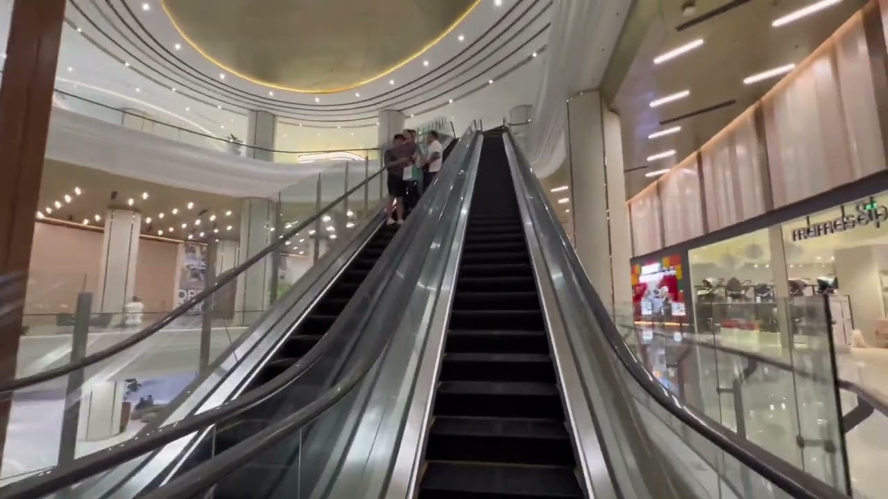 OPUS MALL - Bridgetowne Destination Estate, Quezon City, Metro Manila