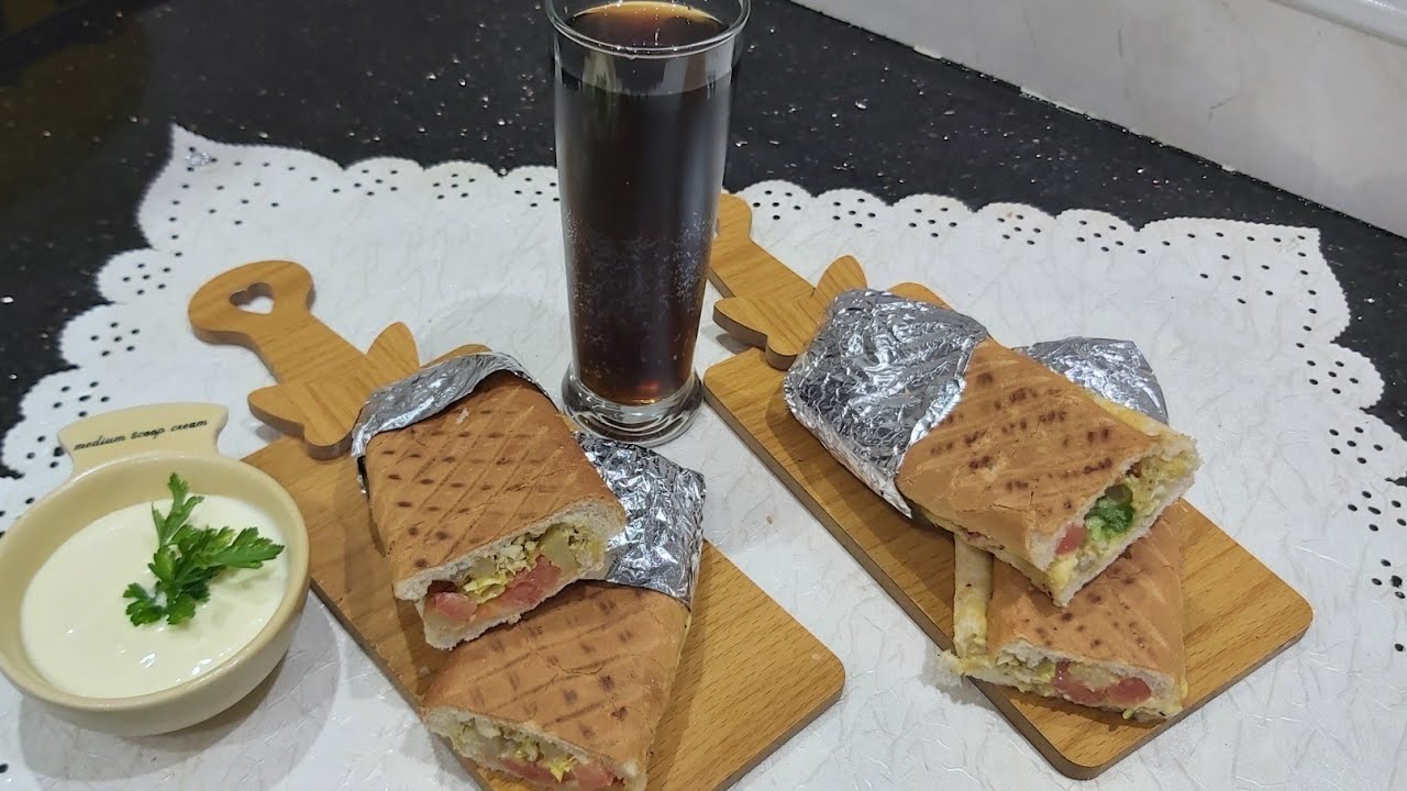 اروع واسهل سوندويتش ممكن اتجربيه بصلصة مايونيز بنينة تهبل والله عمبالهم شريتو من برا بدون بانينوز