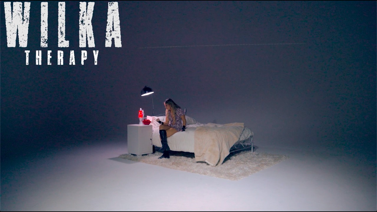 WILKA - Therapy [Live Performance]