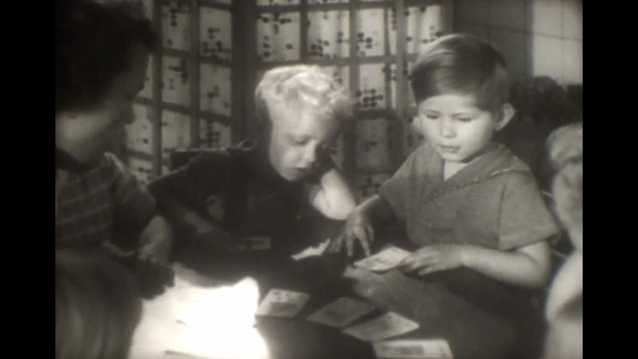 16mm Film - Die Erziehung in der Krippe im Säuglings- und Krabbelalter - DDR 1960