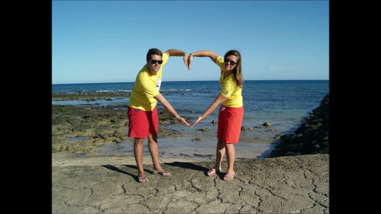 Jacqueline Midinette  Tous les deux sur la plage THD
