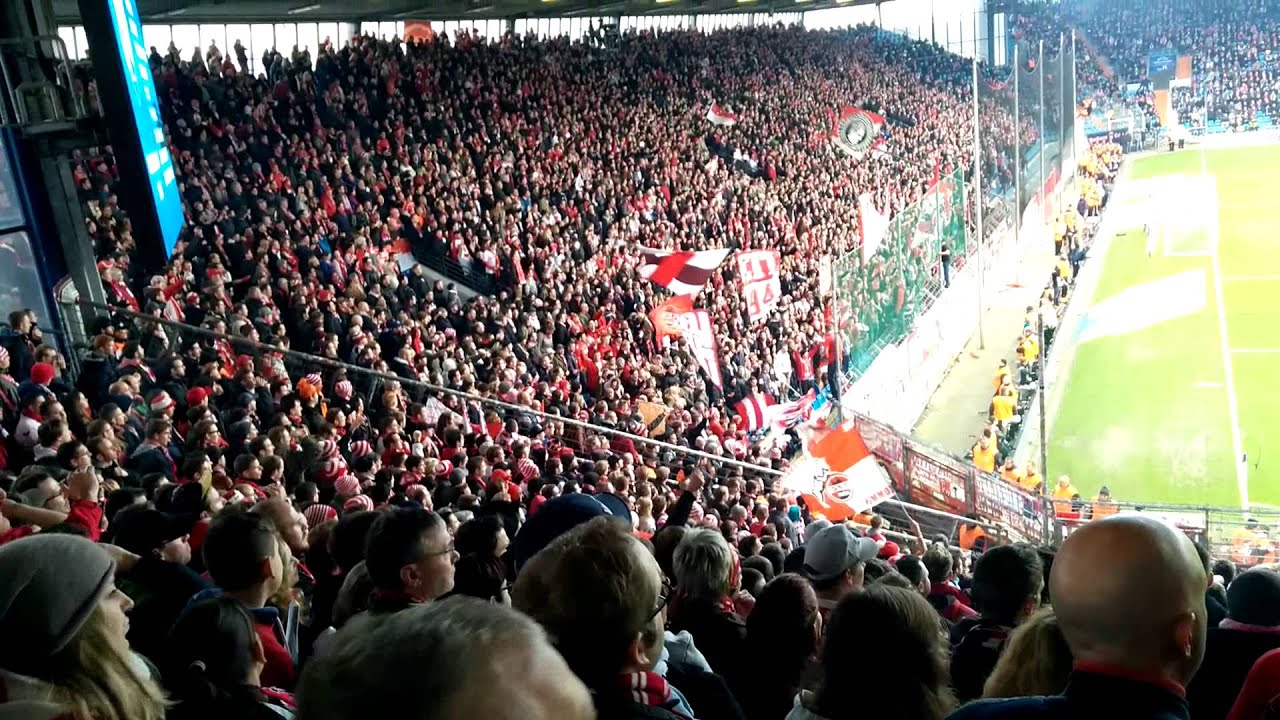 Bochum - 1.FC K&ouml;ln, Wechselgesang FC Fanblock