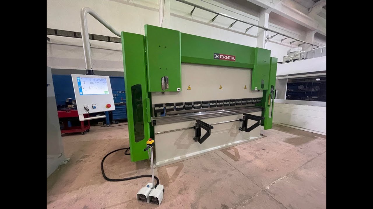 EPBM 135/30-25 CNC PRESS BRAKE